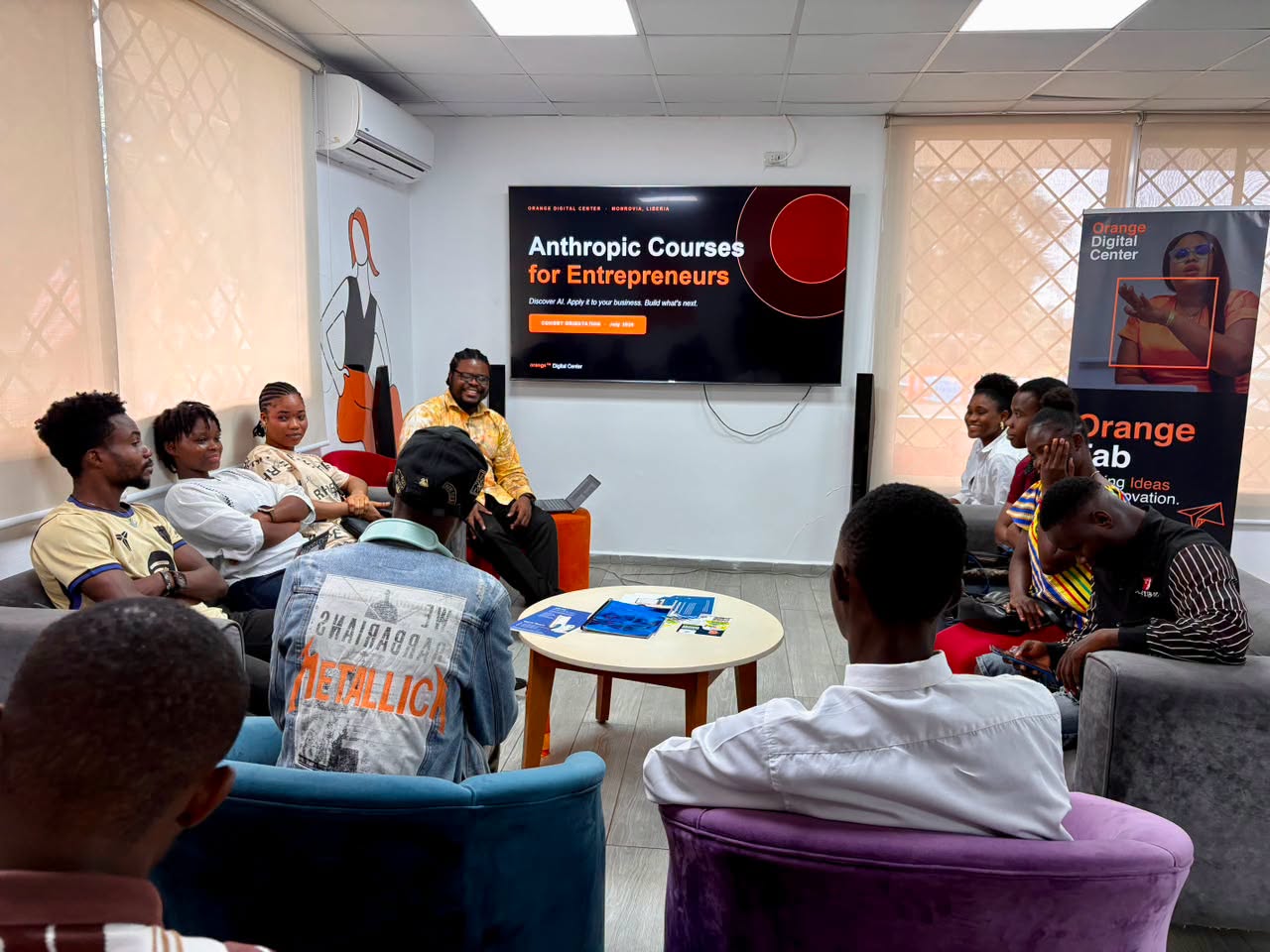 Orange Digital Center Liberia training session